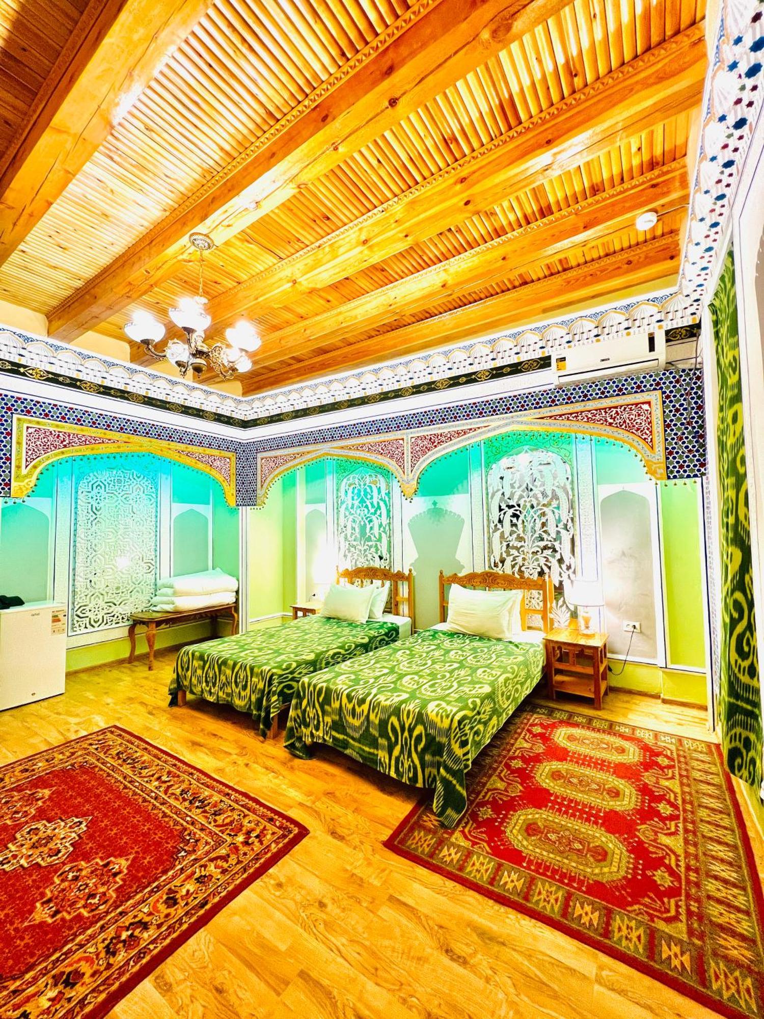 Komil Bukhara Boutique Hotel Extérieur photo