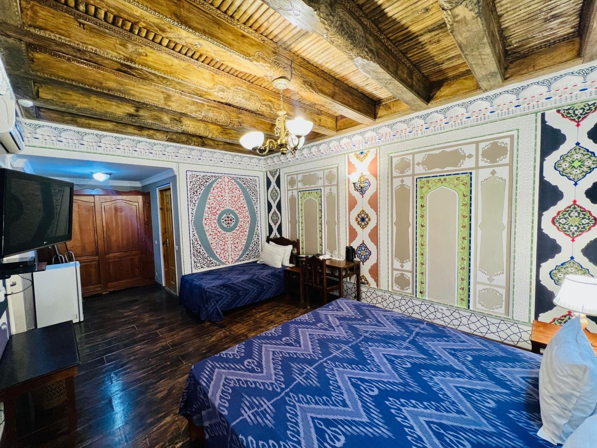 Komil Bukhara Boutique Hotel Extérieur photo