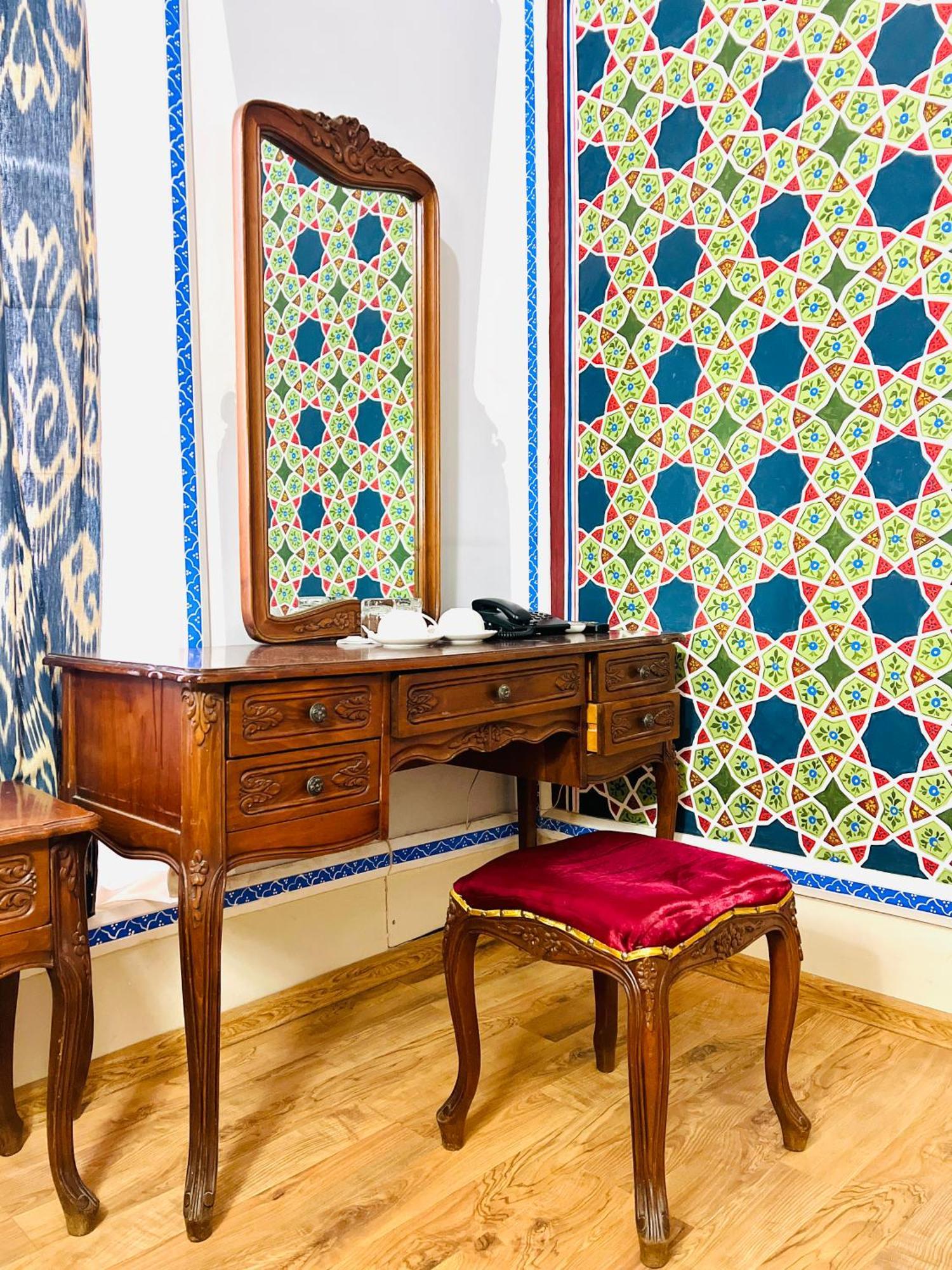Komil Bukhara Boutique Hotel Extérieur photo