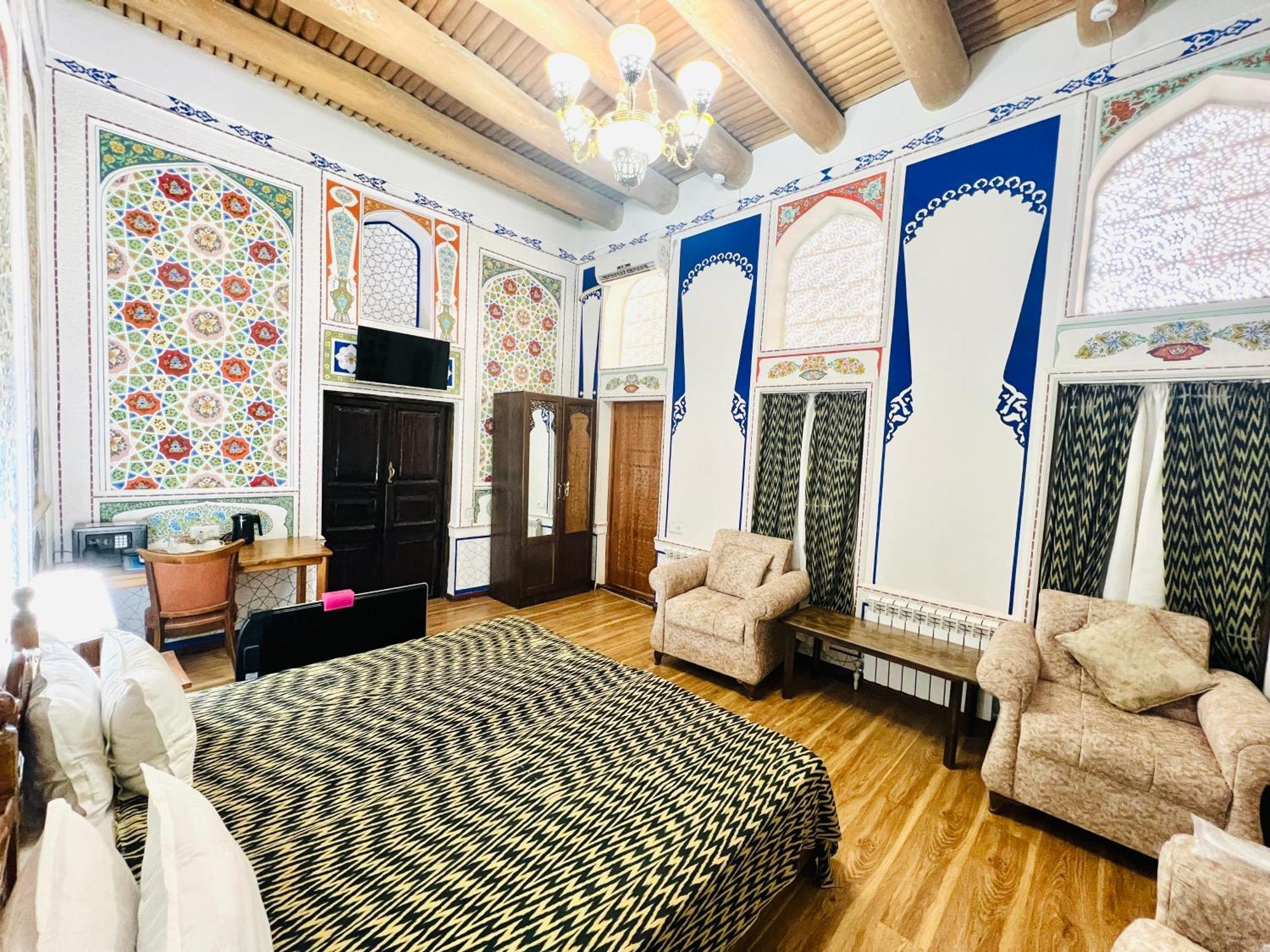 Komil Bukhara Boutique Hotel Extérieur photo