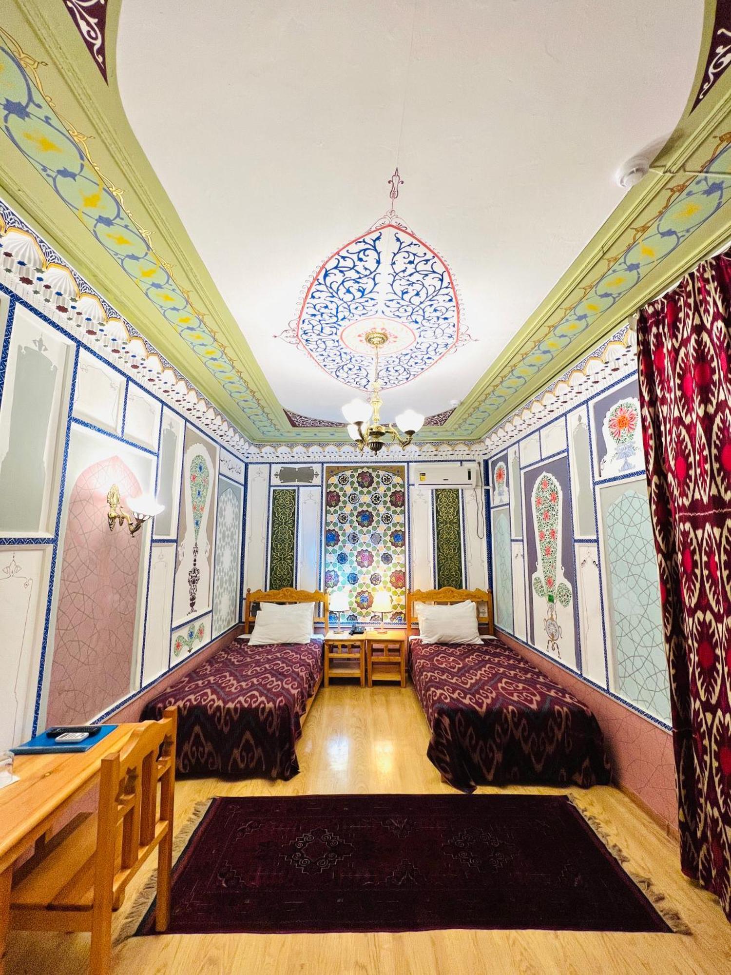 Komil Bukhara Boutique Hotel Extérieur photo