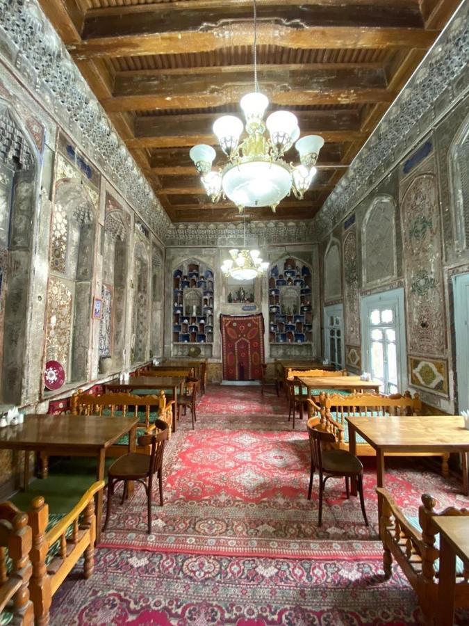 Komil Bukhara Boutique Hotel Extérieur photo